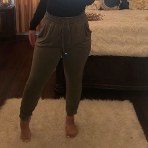 american egale joggers